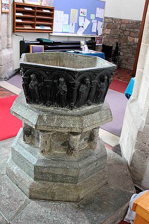 Wareham - The Font